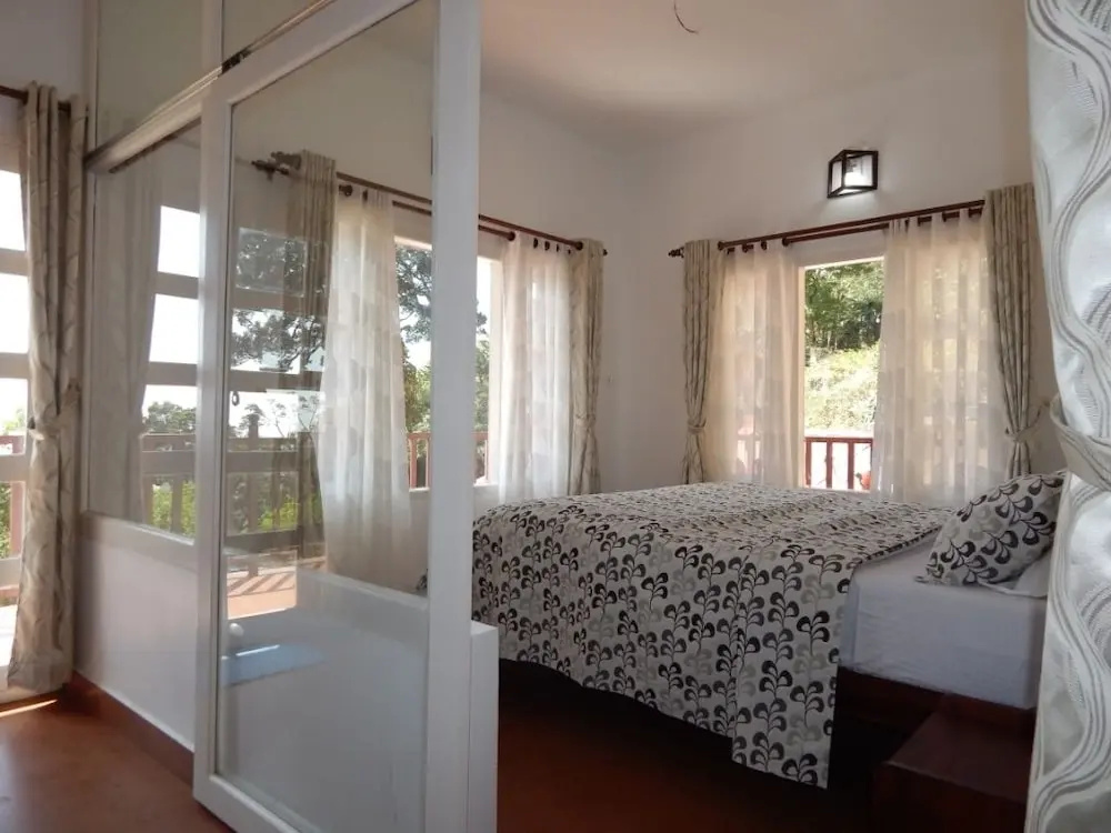 Cottage with balcony