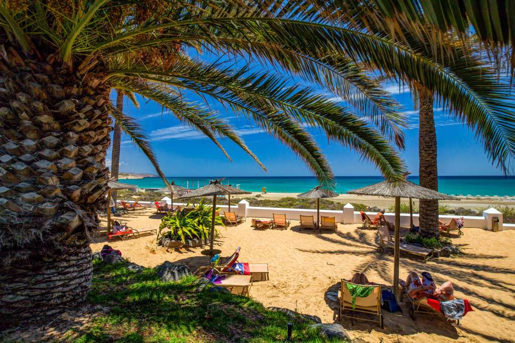 Beach & Waterfront