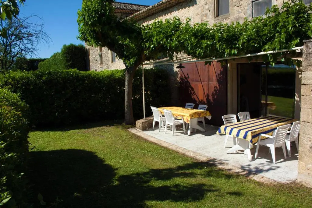 Maison d'Hôtes Lou Geneste - Chambres
