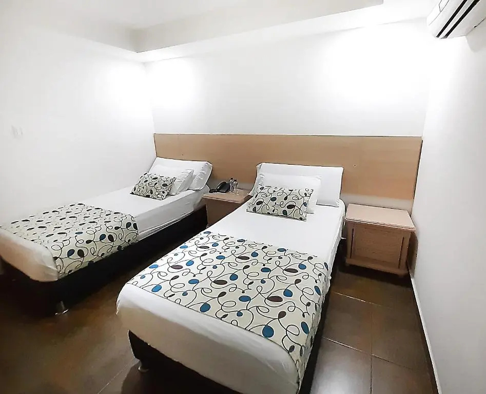 Hotel Plaza 43 - Chambres
