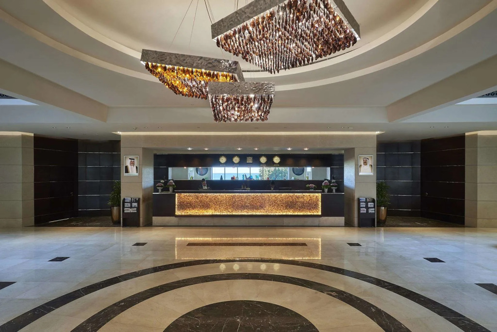 Safir Fintas Kuwait Hotel - фото 12