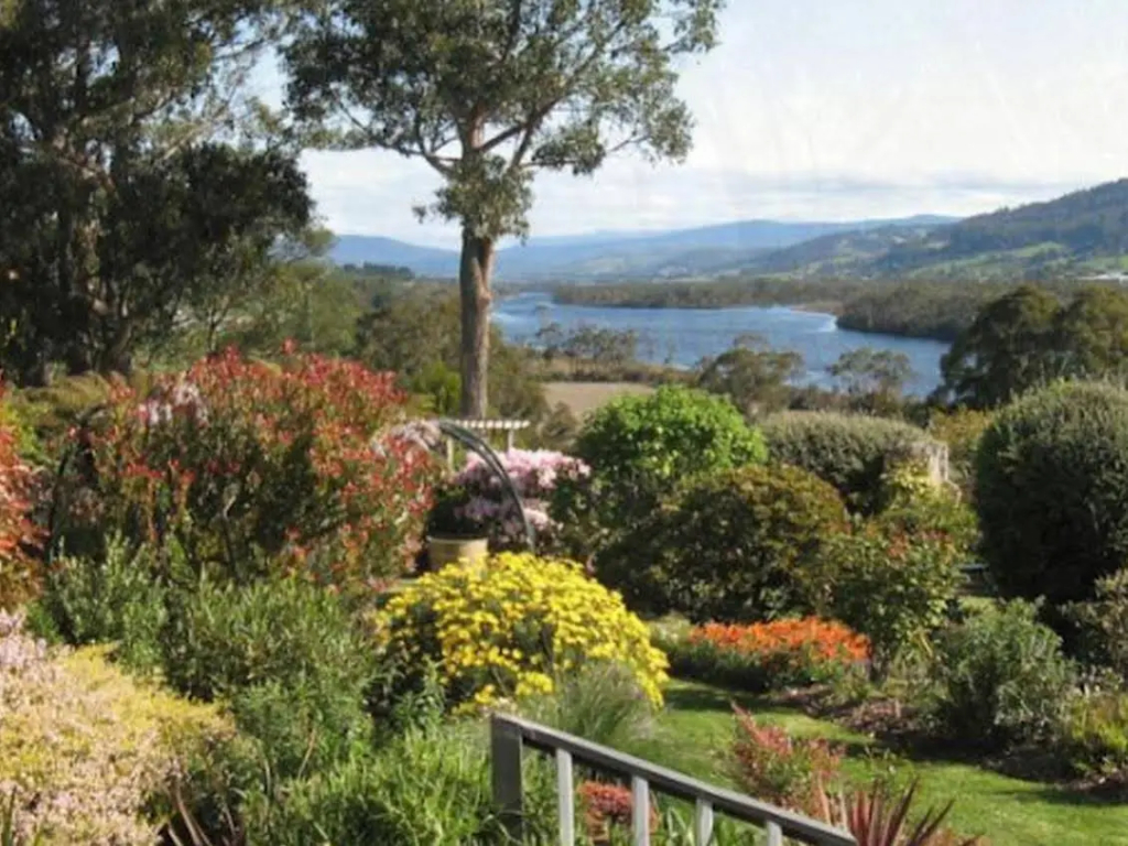 Hillside Bed & Breakfast