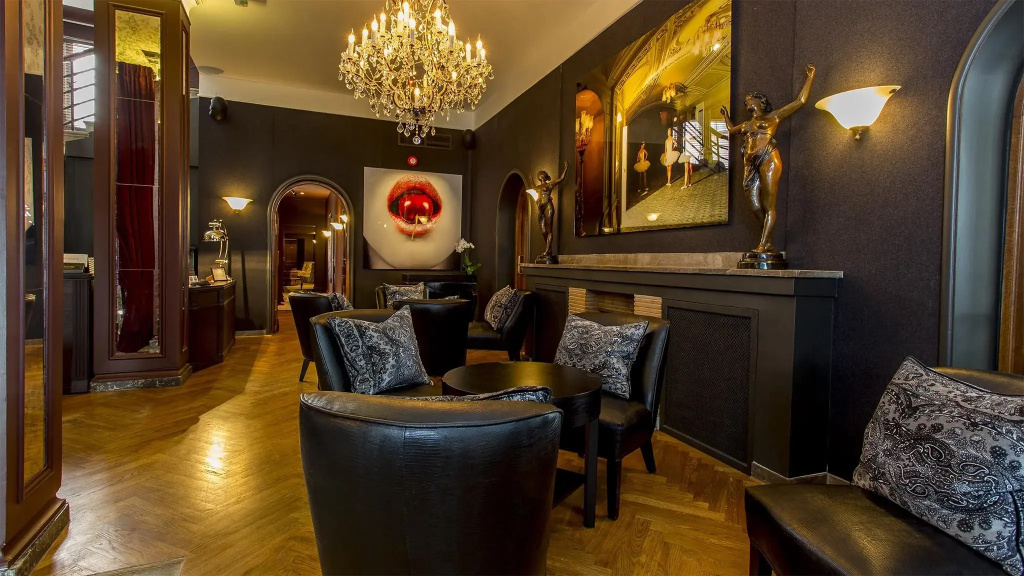 Hotel StPetersbourg - Général