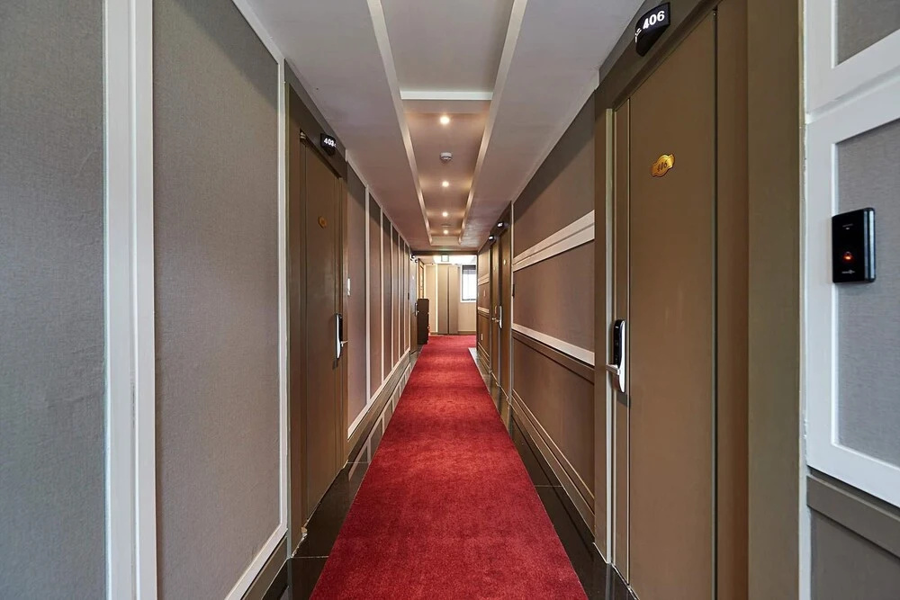 Hotel photo 12