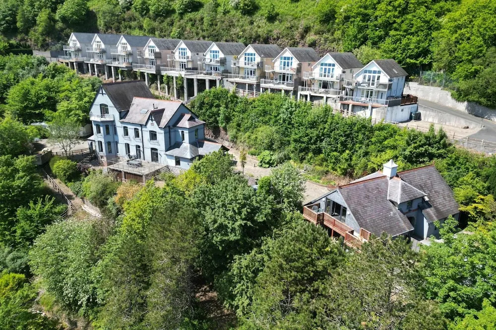 Ewyn Y Don - 2 Bedroom Apartment - Pendine