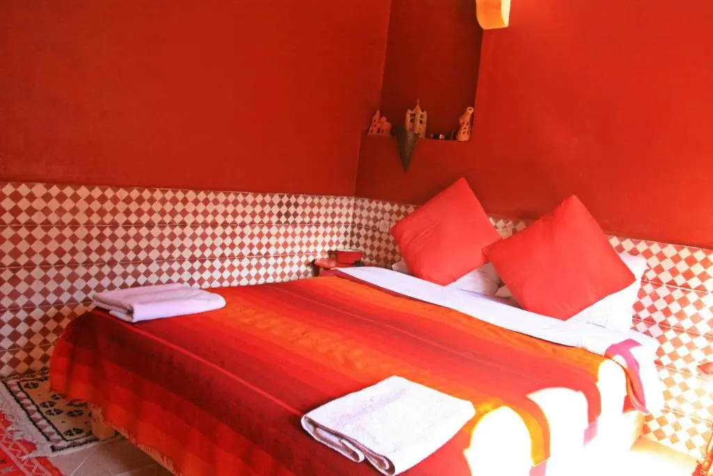 Standard Double room with mountain view (full double bed)