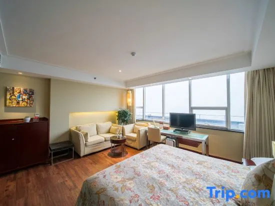 Business Double room (full double bed)