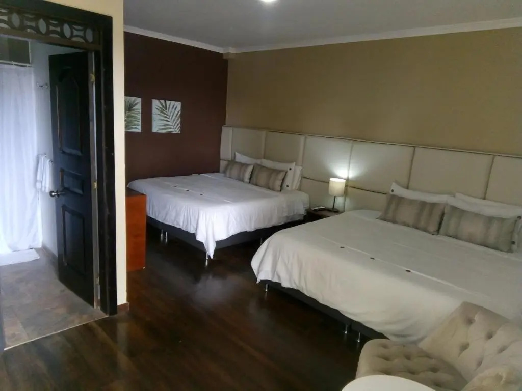 Deluxe Quadruple room