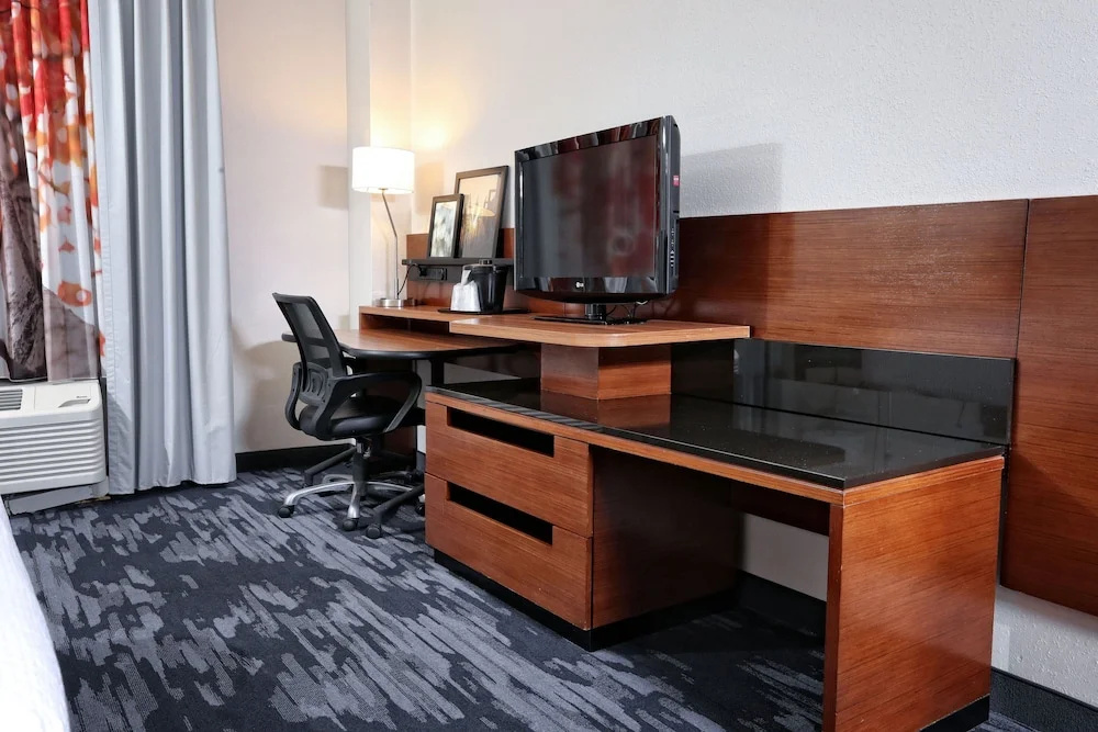 Fairfield Inn & Suites Charleston North/Ashley Phosphate - Chambres