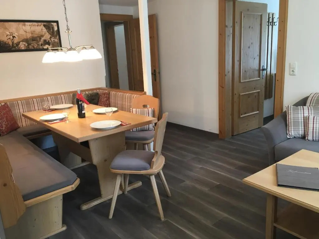 Haus Zangerl - Chambres
