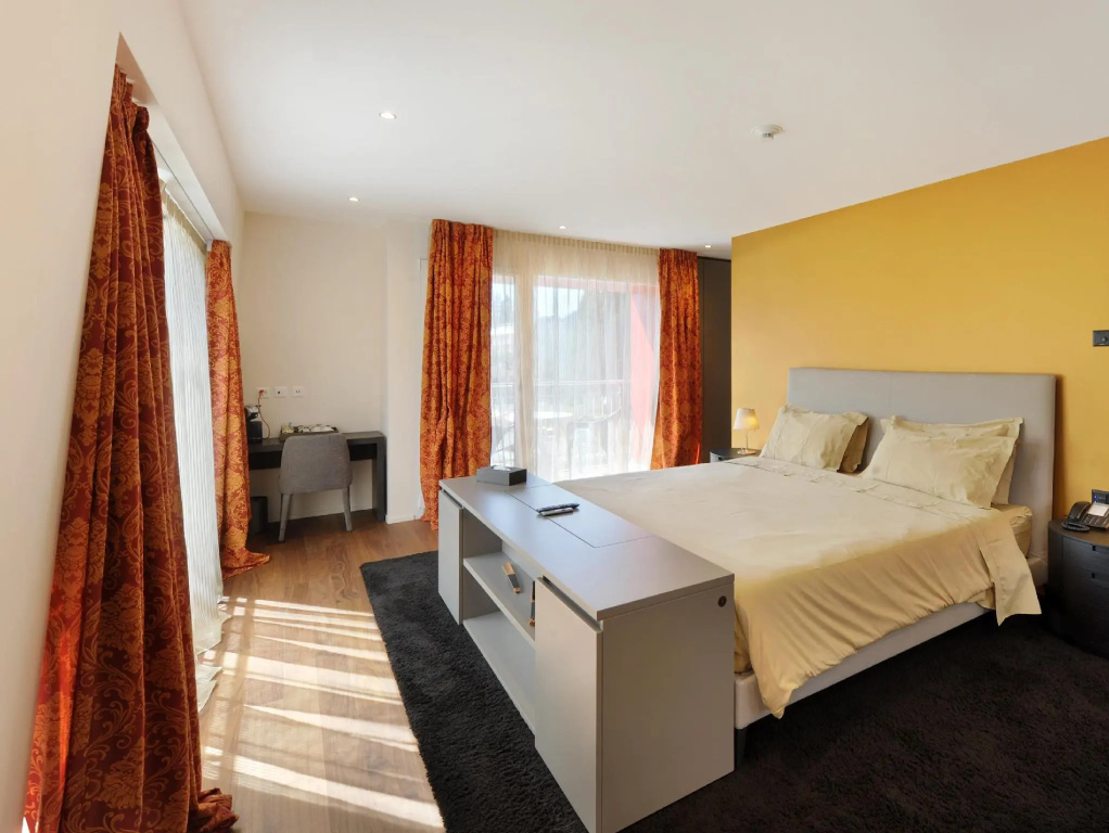 Panoramic Junior Suite