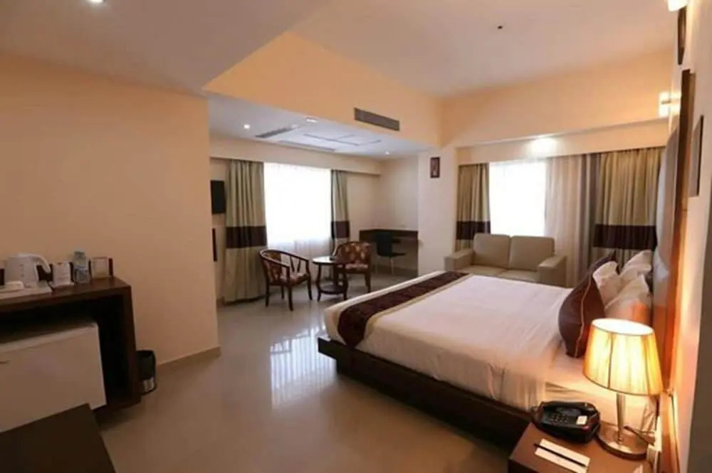 The Contour Hotel - Chambres