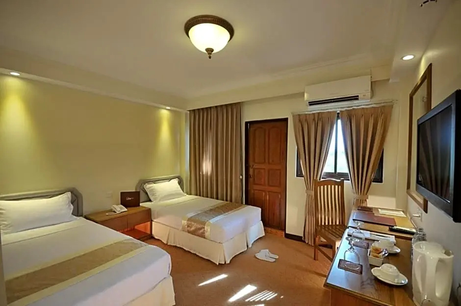 Royal Golden View Hotel - Chambres