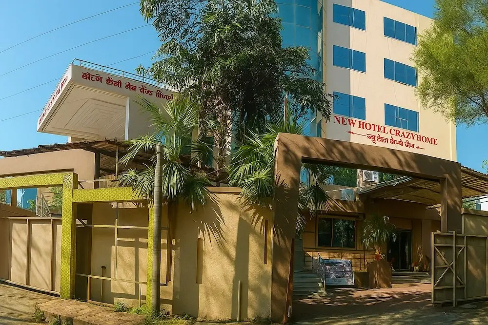 Hotel Crazy Home And Resort