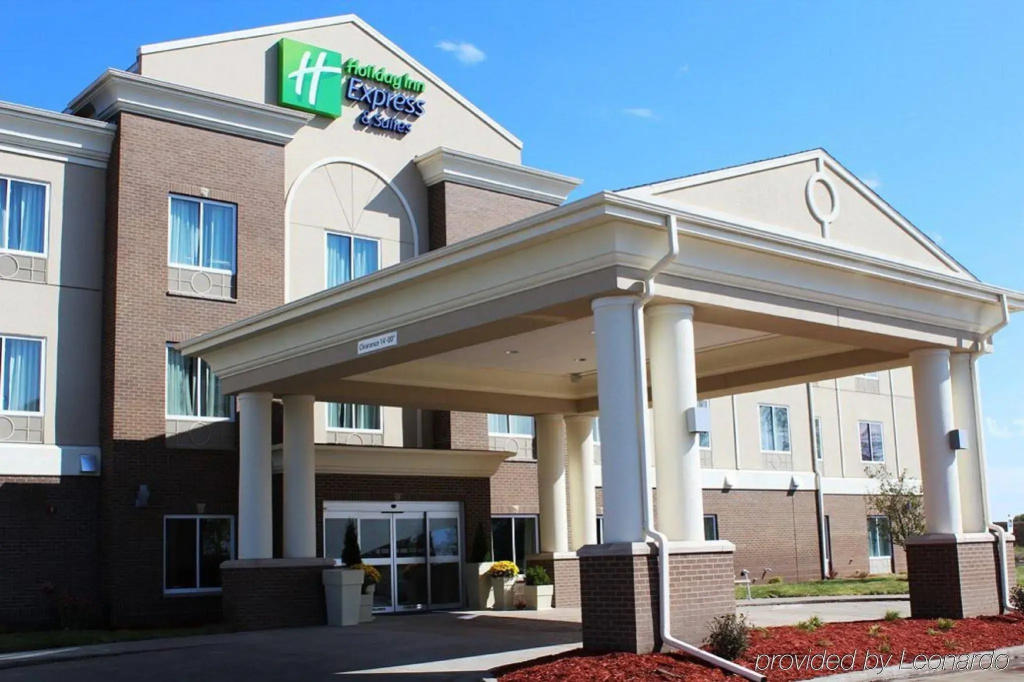 Holiday Inn Express - Albert Lea