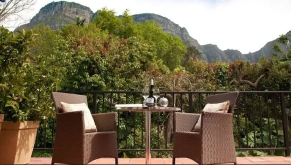 Fernwood Manor Boutique Guest House - 2