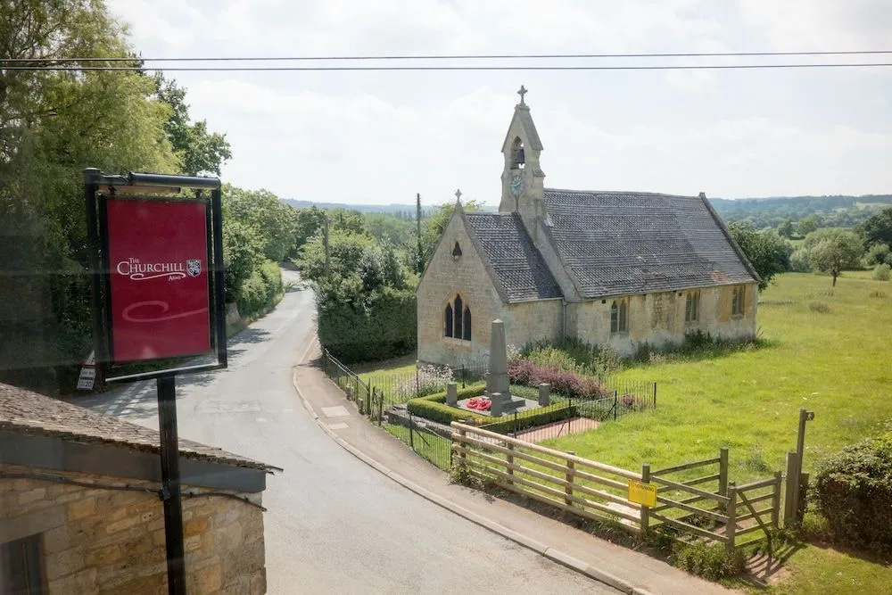 The Churchill Arms - Général