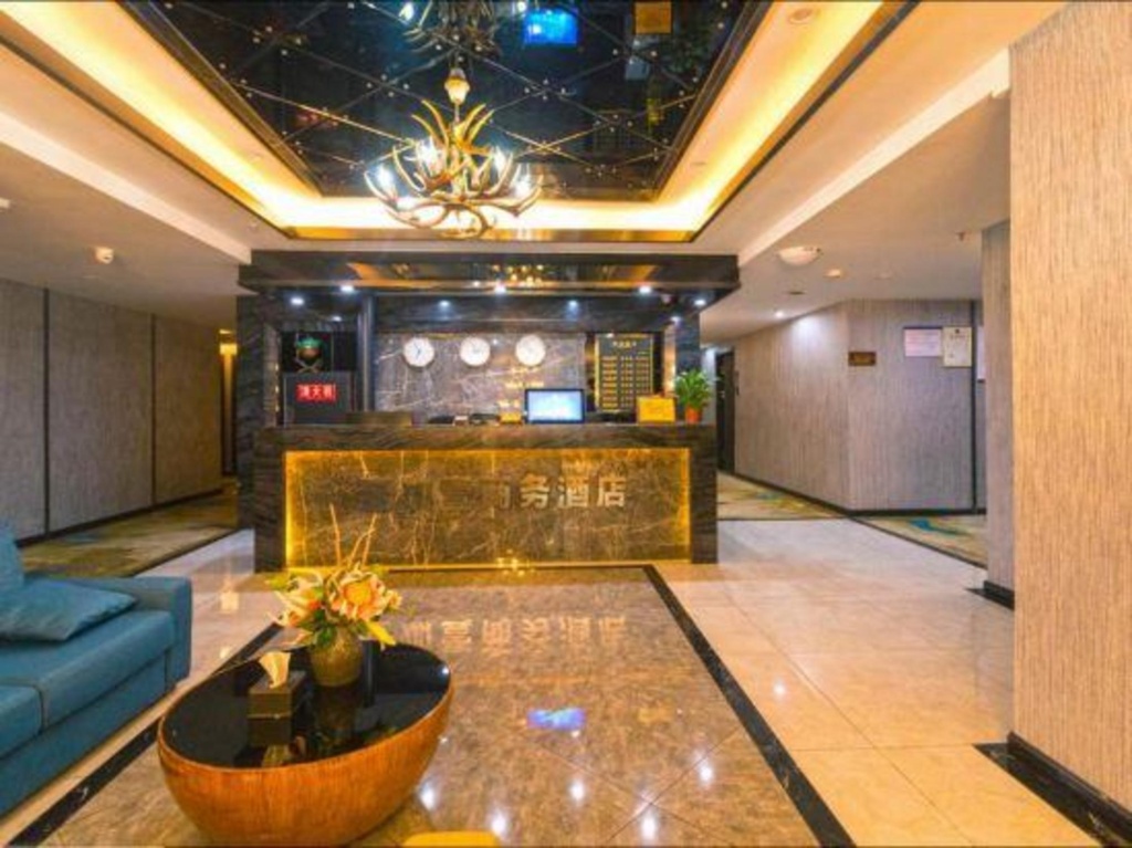 Yijiayi Business Hotel (Chongqing Beibin Road Liujia Wharf) in Chongqing