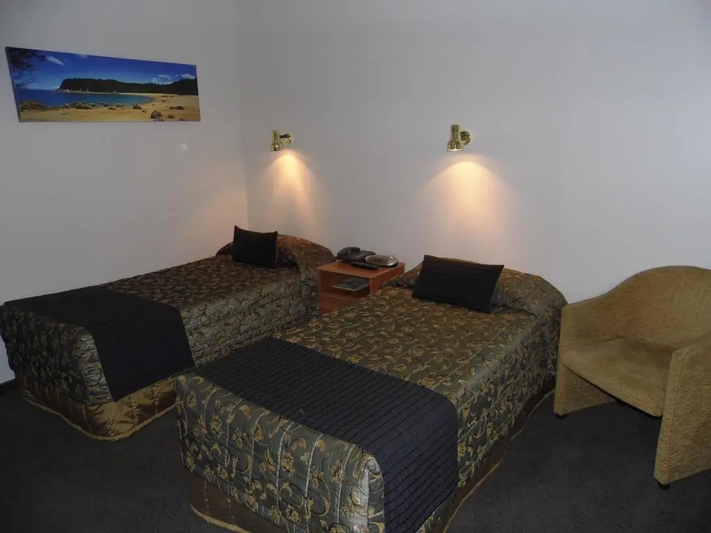 觀景標準雙人房，配備雙人床