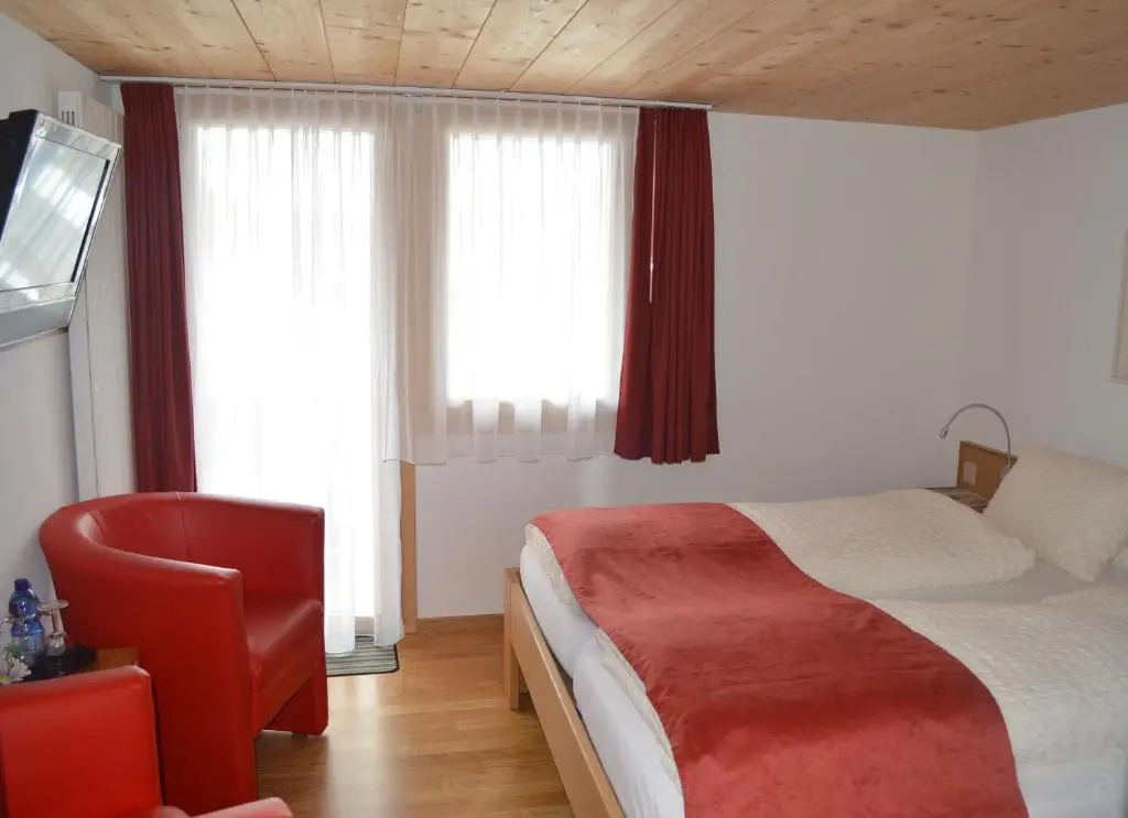 Standard Double room with balcony (full double bed)
