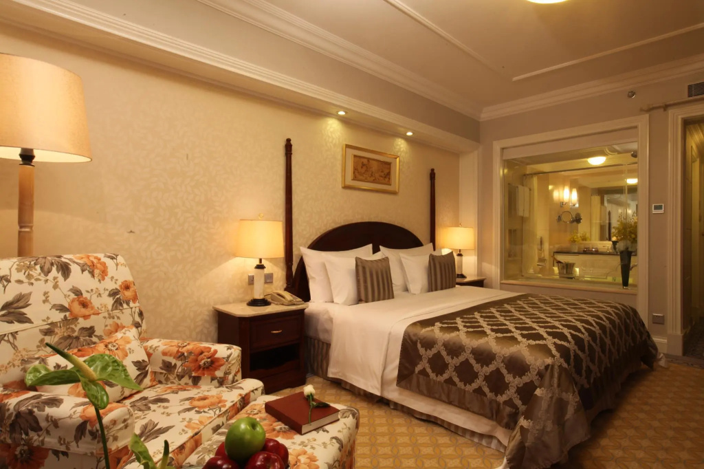Superior room