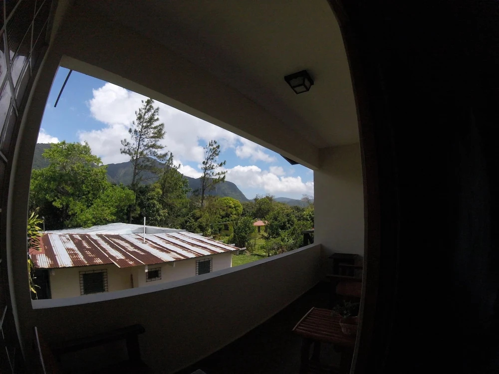 Anton Valley Hotel
