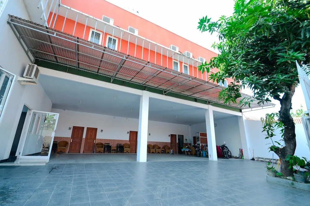 Airy Eco Syariah CSB Pecilon Indah Satu 3 Cirebon