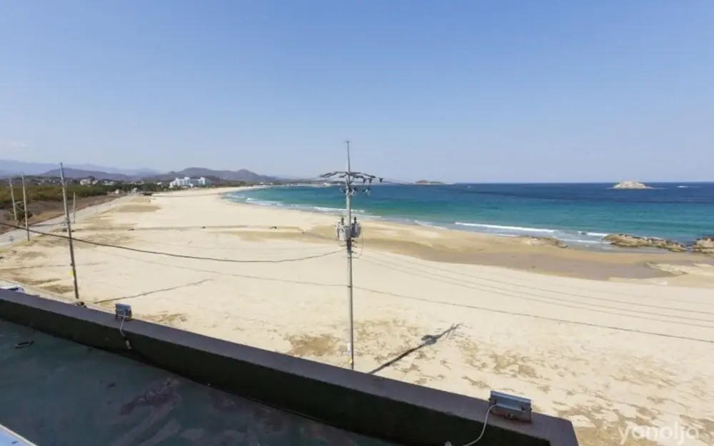 Beach & Waterfront
