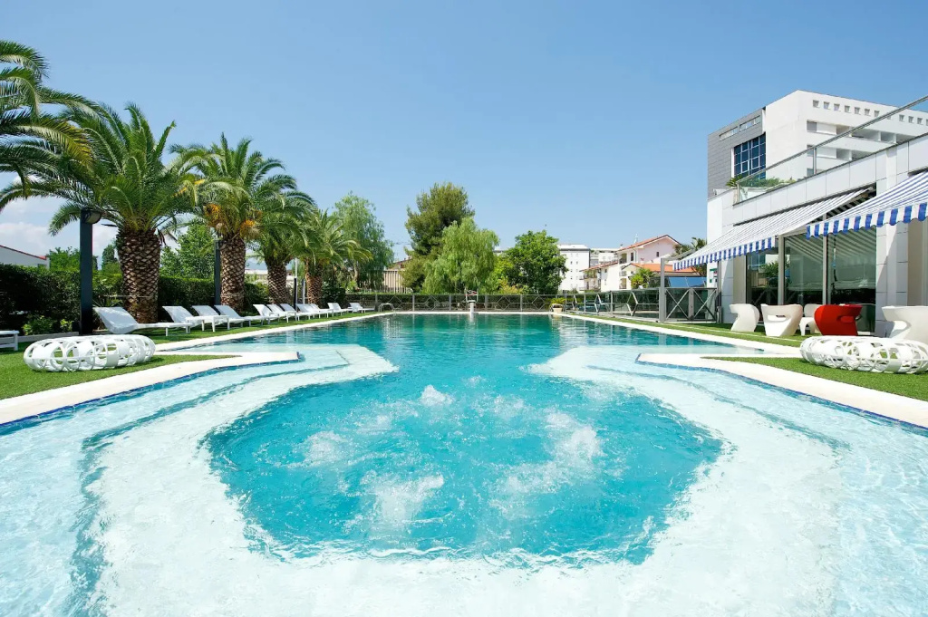 Executive Luxury Hotel - Général