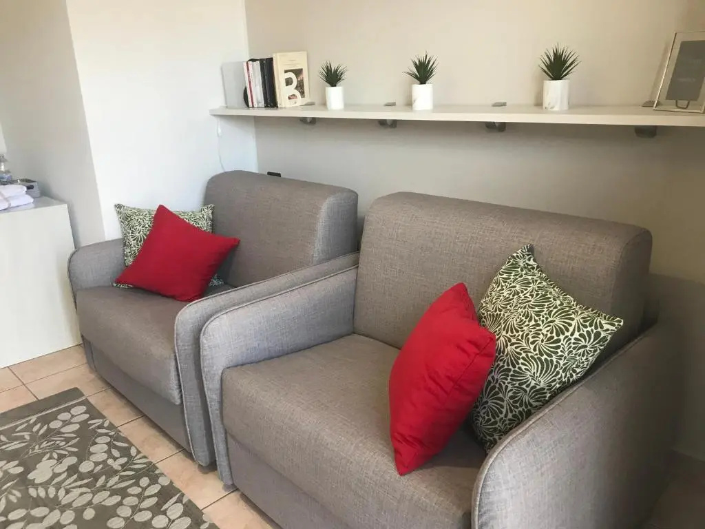 Standard Double room with balcony (full double bed)