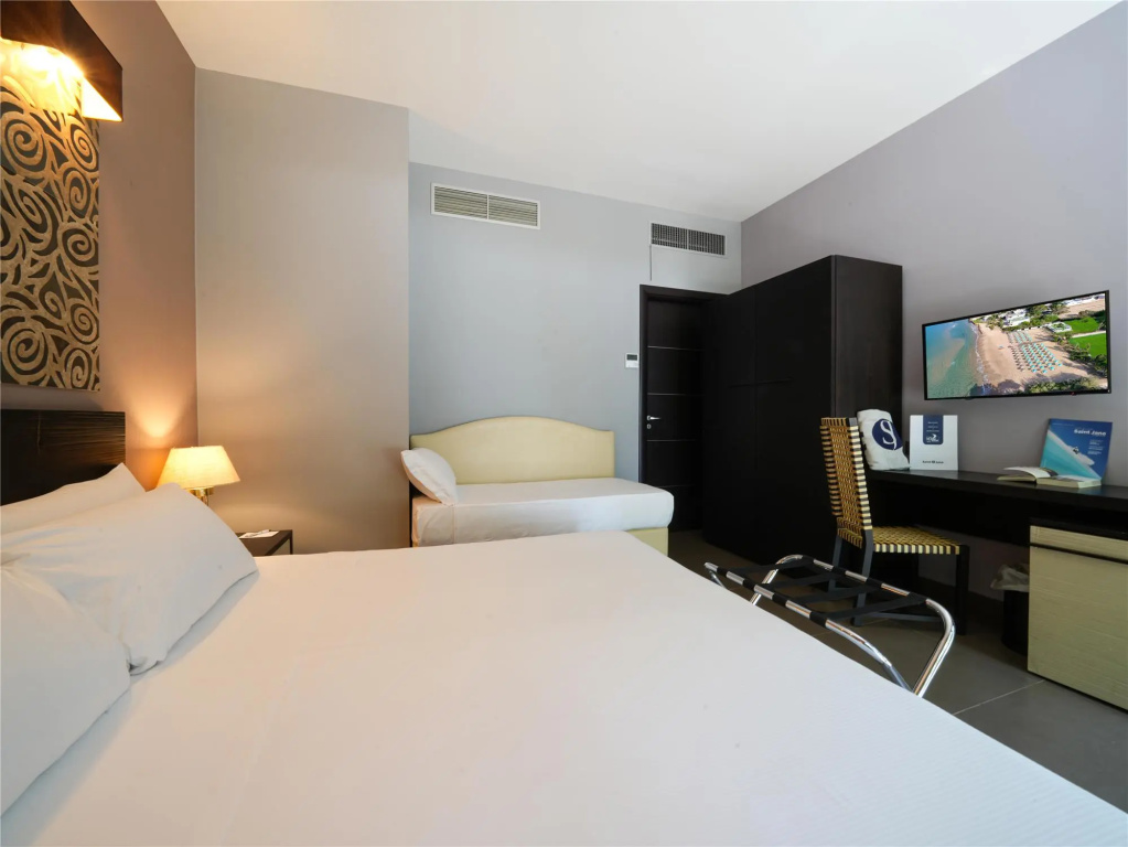 Hotel photo 43
