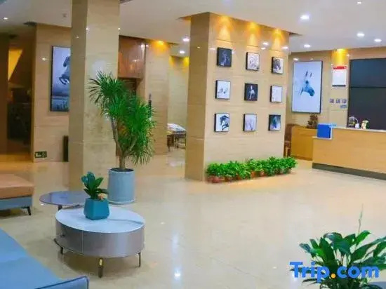 Junyi Hotel (Yucheng People's Hospital)