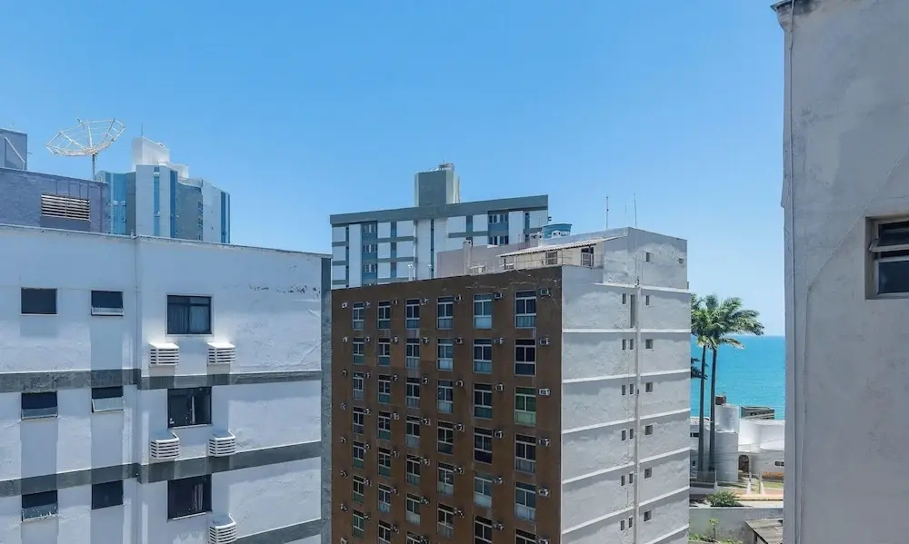 2-bedroom Apt 200 m From the Beach Jsl0902