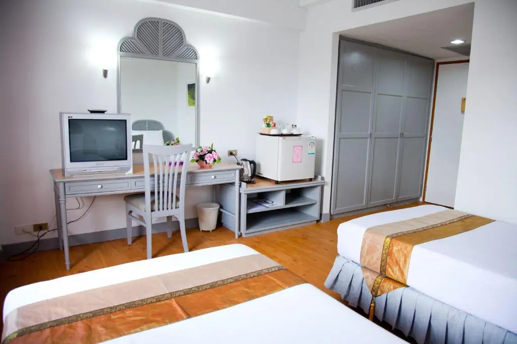 Thumrin Hotel - Chambres