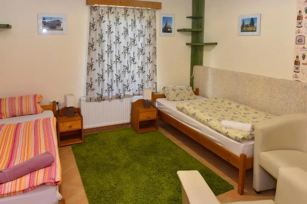 Standard Double room (twin beds)