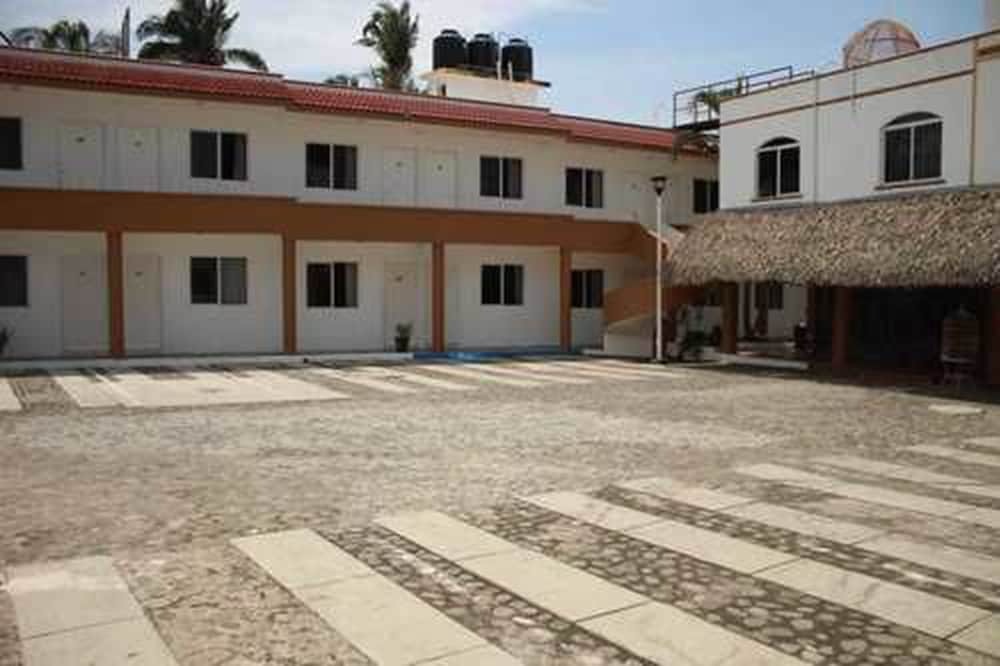 Image 1