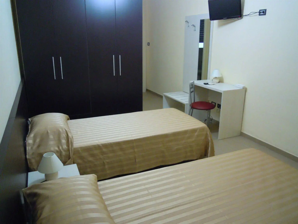 Hotel Happy - фото 4