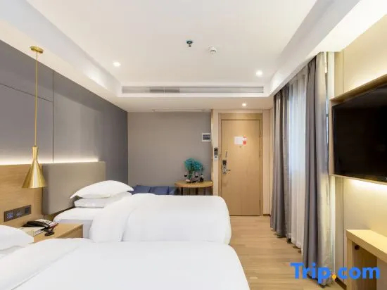 Deluxe Double room twin beds
