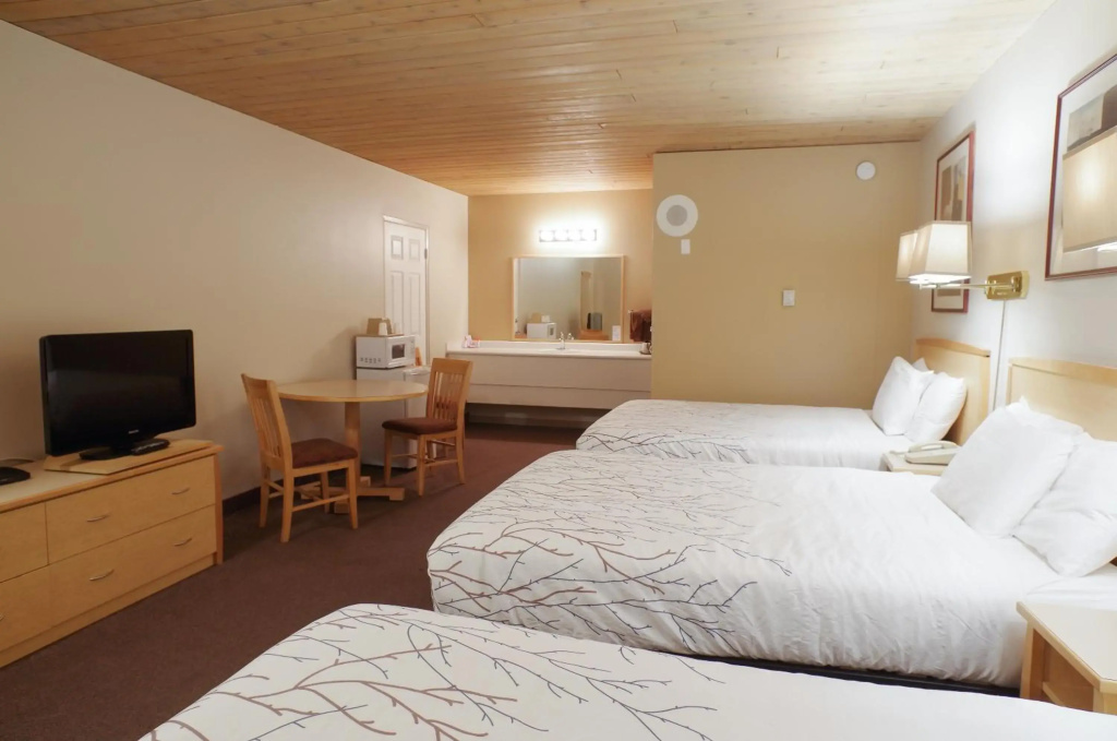 Canadas Best Value Inn & Suites Fernie - фото 32