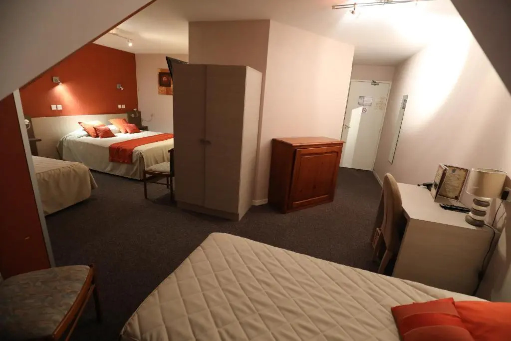 Standard Quadruple room