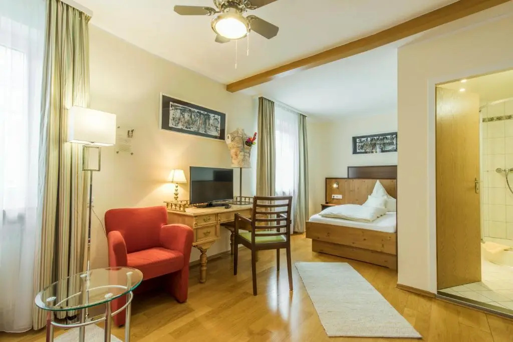 Hotel photo 2