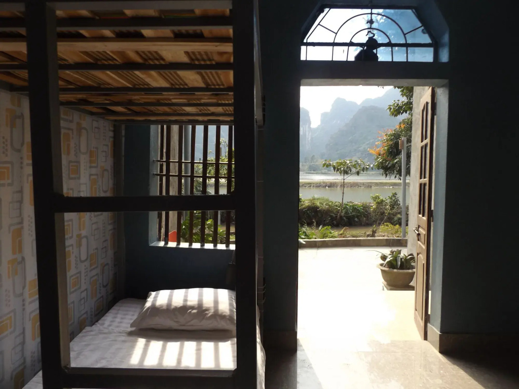Trang An Nature House Hostel
