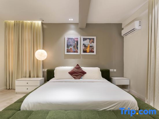 1 Bedroom Suite with balcony