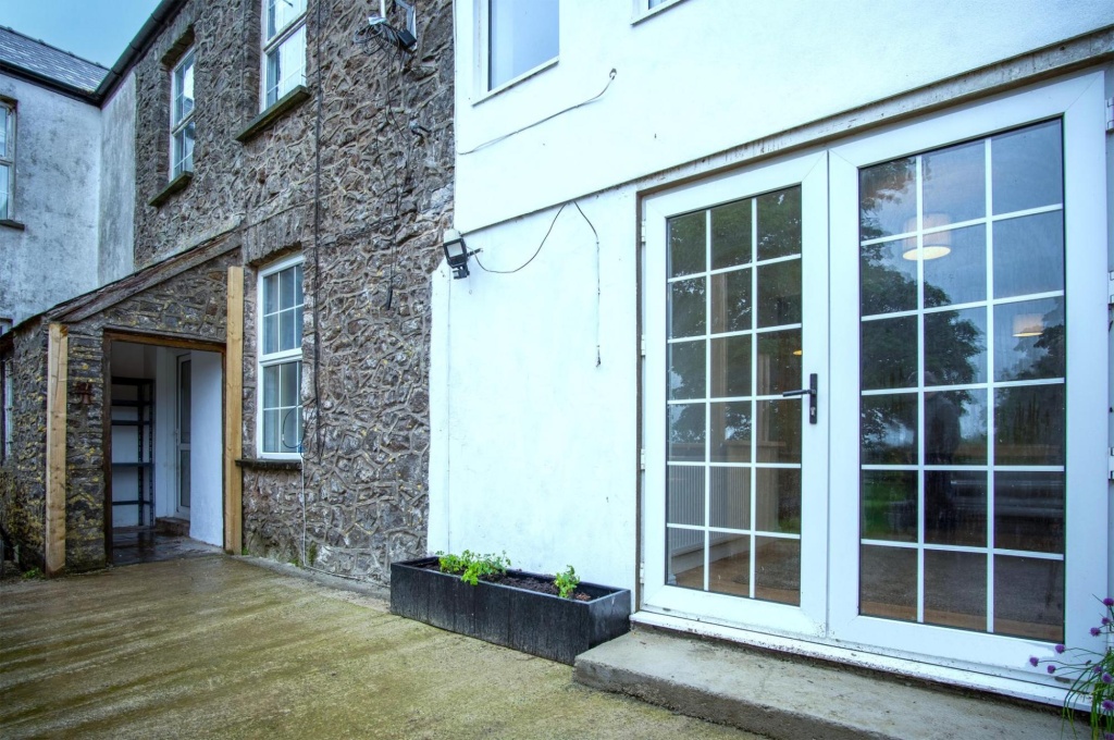 West Jordanston Farm Cottage - 4 Bedroom Cottage - St Florence