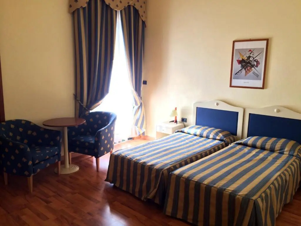 Brennero  Varsavia - Chambres