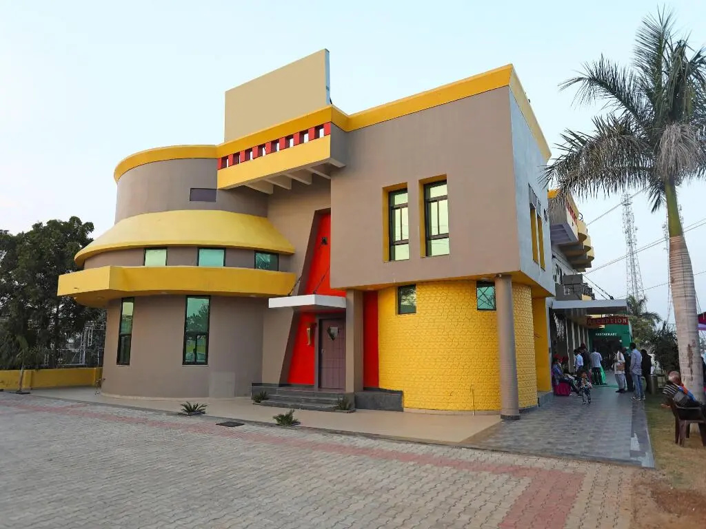 Dhola Maru Resort by OYO Rooms