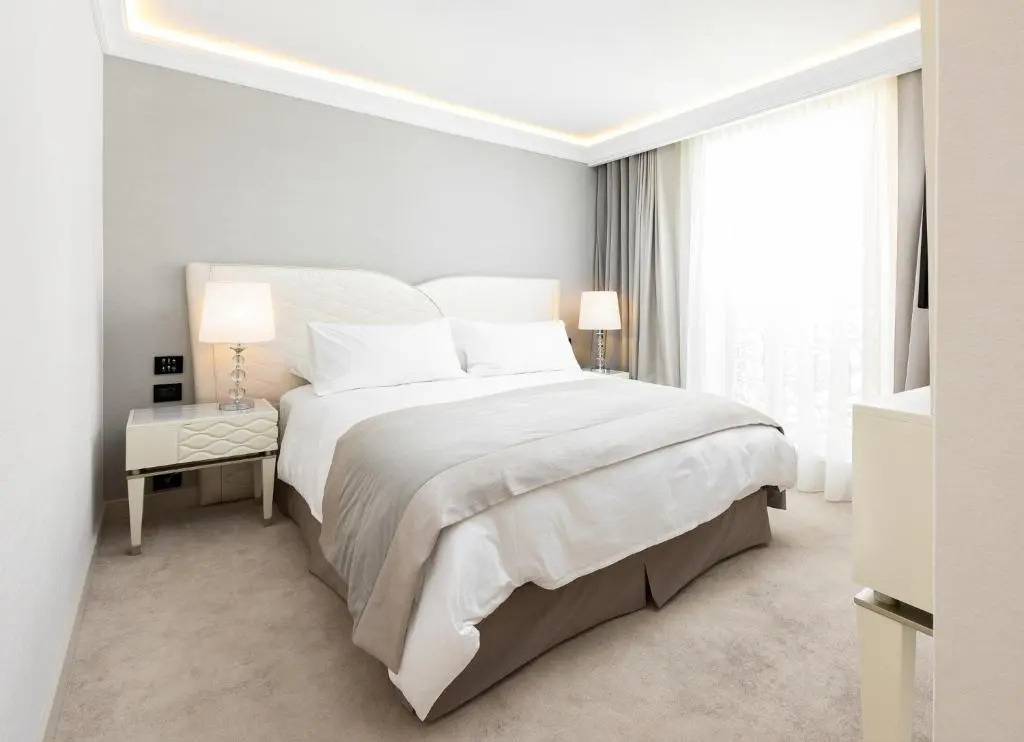 Superior Double room (full double bed)