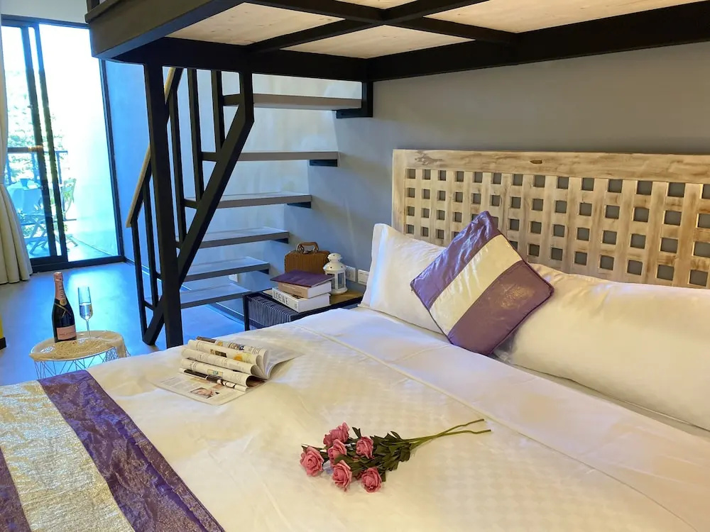 Standard Triple room with balcony and with mountain view