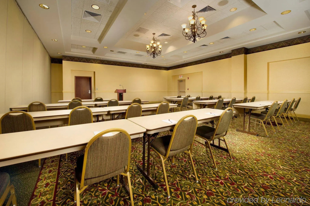 Drury Inn & Suites Charlotte Northlake - Général