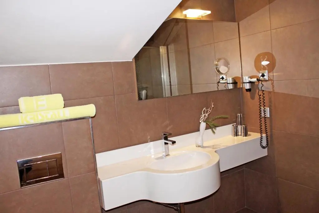 Hotel Kristall - Chambres